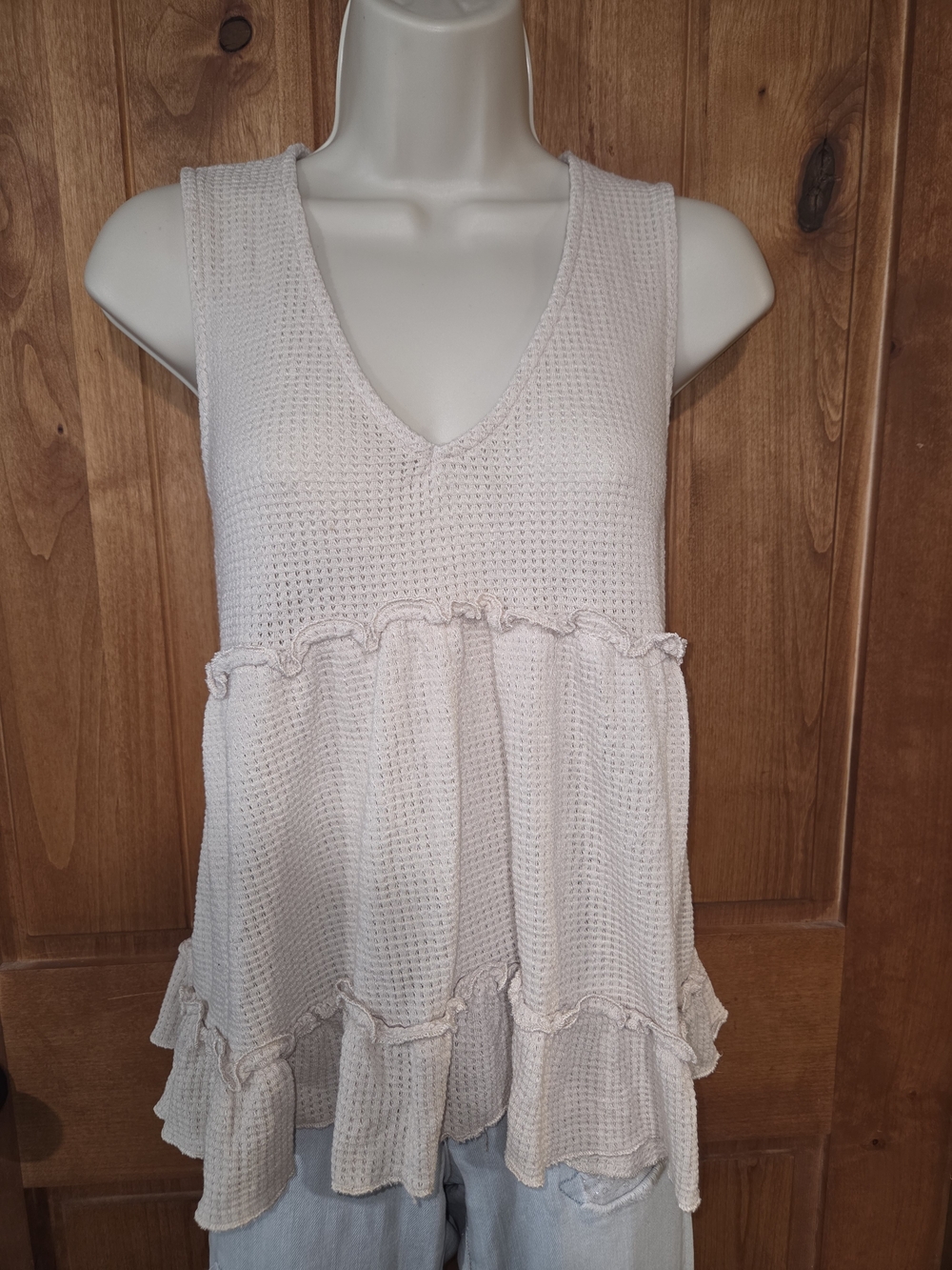 Ces Femme Cream Ruffle Peplum Knit‎ V-Neck Tank